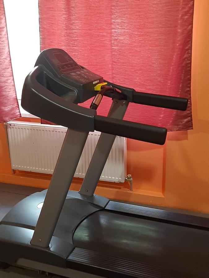 Hotel Pivdennyi Olekszandrija Kültér fotó
