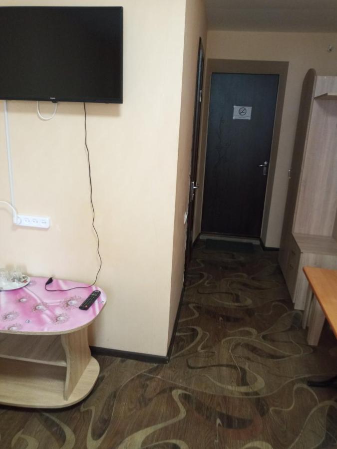 Hotel Pivdennyi Olekszandrija Kültér fotó