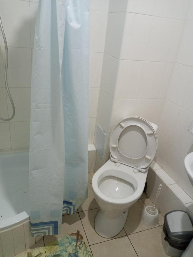 Hotel Pivdennyi Olekszandrija Kültér fotó