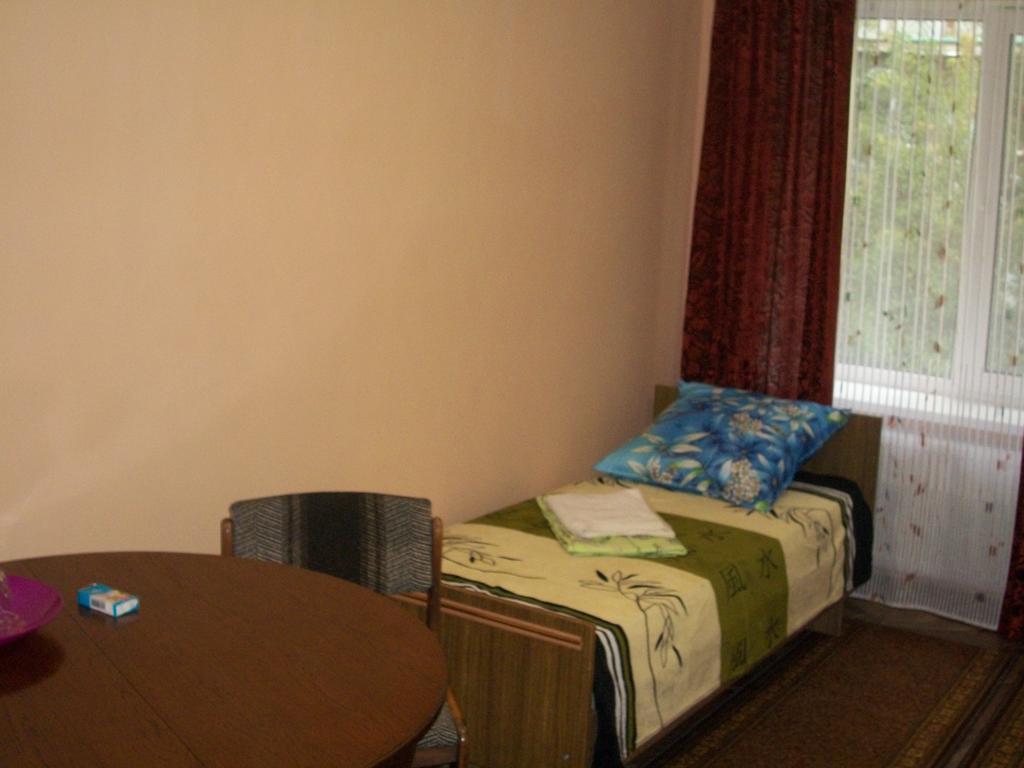 Hotel Pivdennyi Olekszandrija Szoba fotó