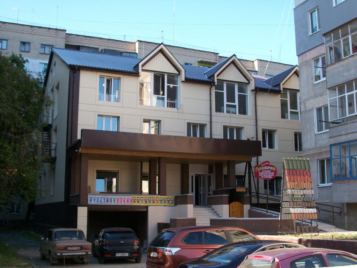 Hotel Pivdennyi Olekszandrija Kültér fotó