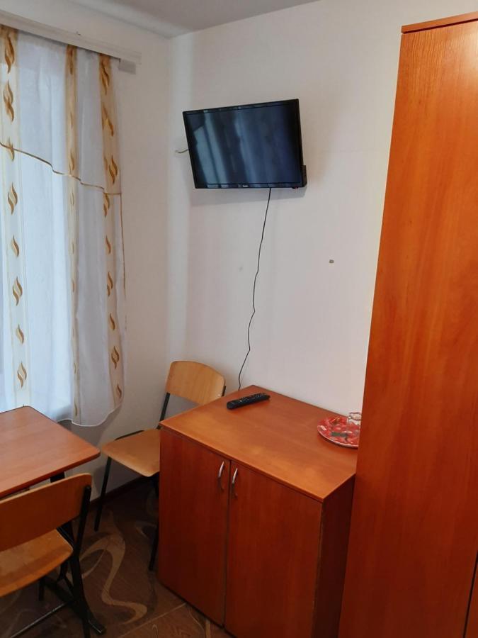 Hotel Pivdennyi Olekszandrija Kültér fotó