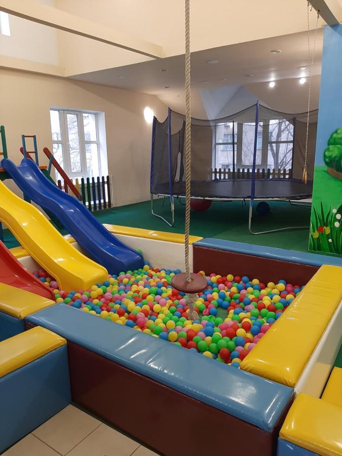 Hotel Pivdennyi Olekszandrija Kültér fotó