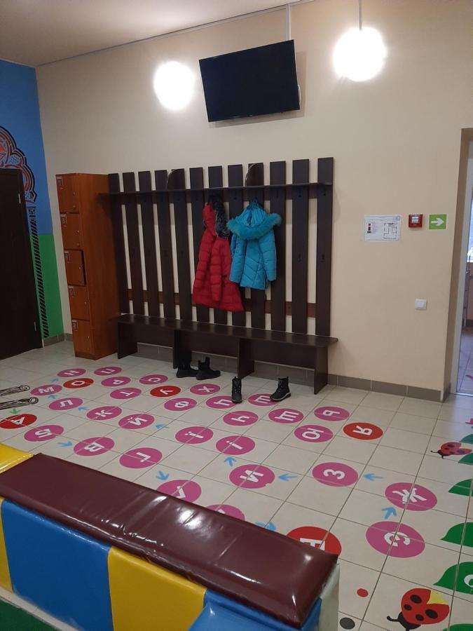 Hotel Pivdennyi Olekszandrija Kültér fotó