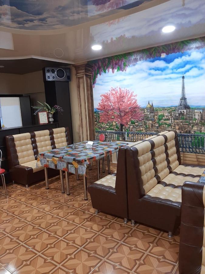 Hotel Pivdennyi Olekszandrija Kültér fotó