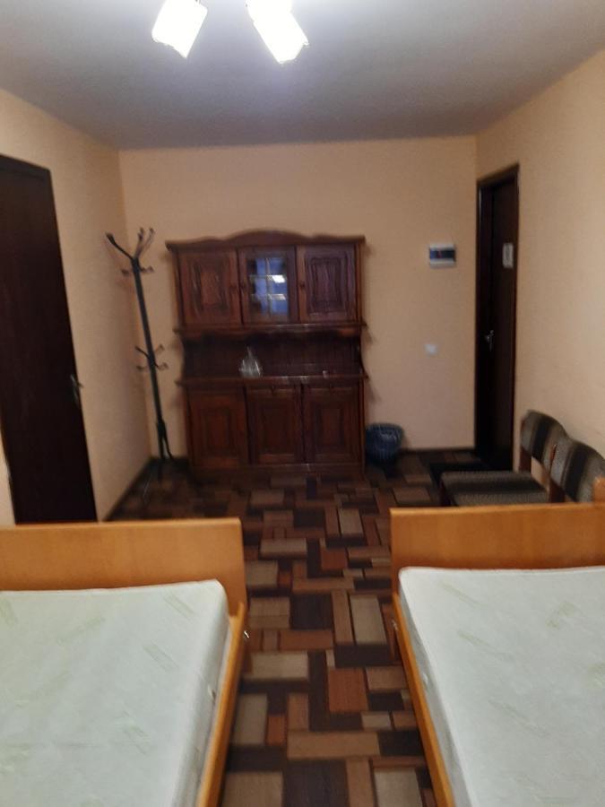 Hotel Pivdennyi Olekszandrija Kültér fotó
